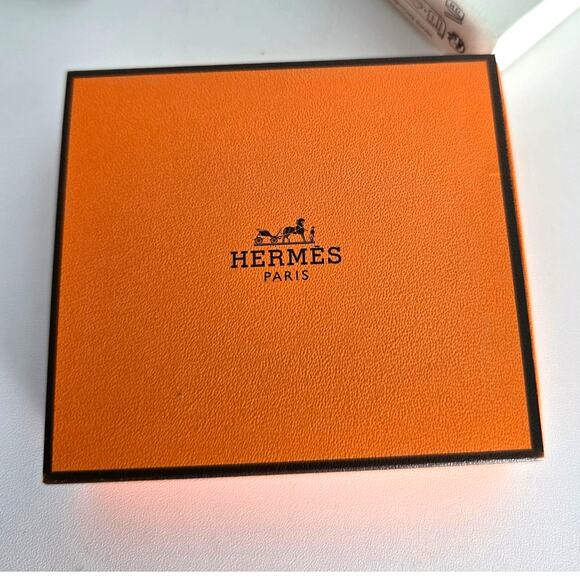 Hermes Ombres D'Hermes Eye Shadow Quartet Ombres Fumees - Picture 11 of 11